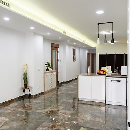 Apartamento Turistico Lux Center Valencia Exterior photo