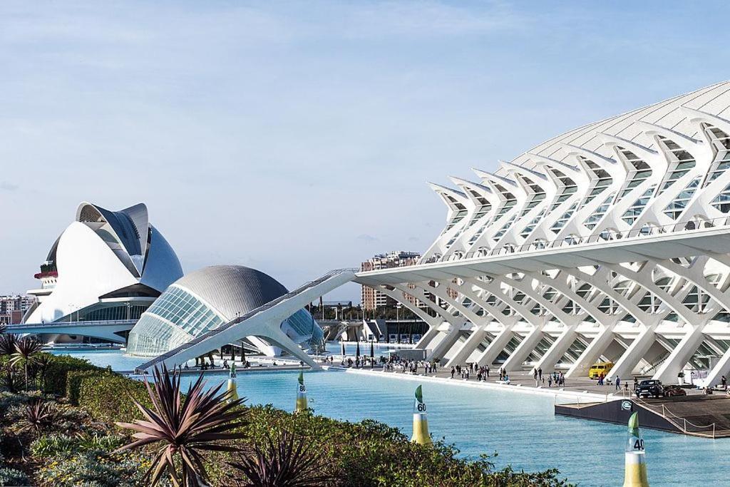 Apartamento Turistico Lux Center Valencia Exterior photo