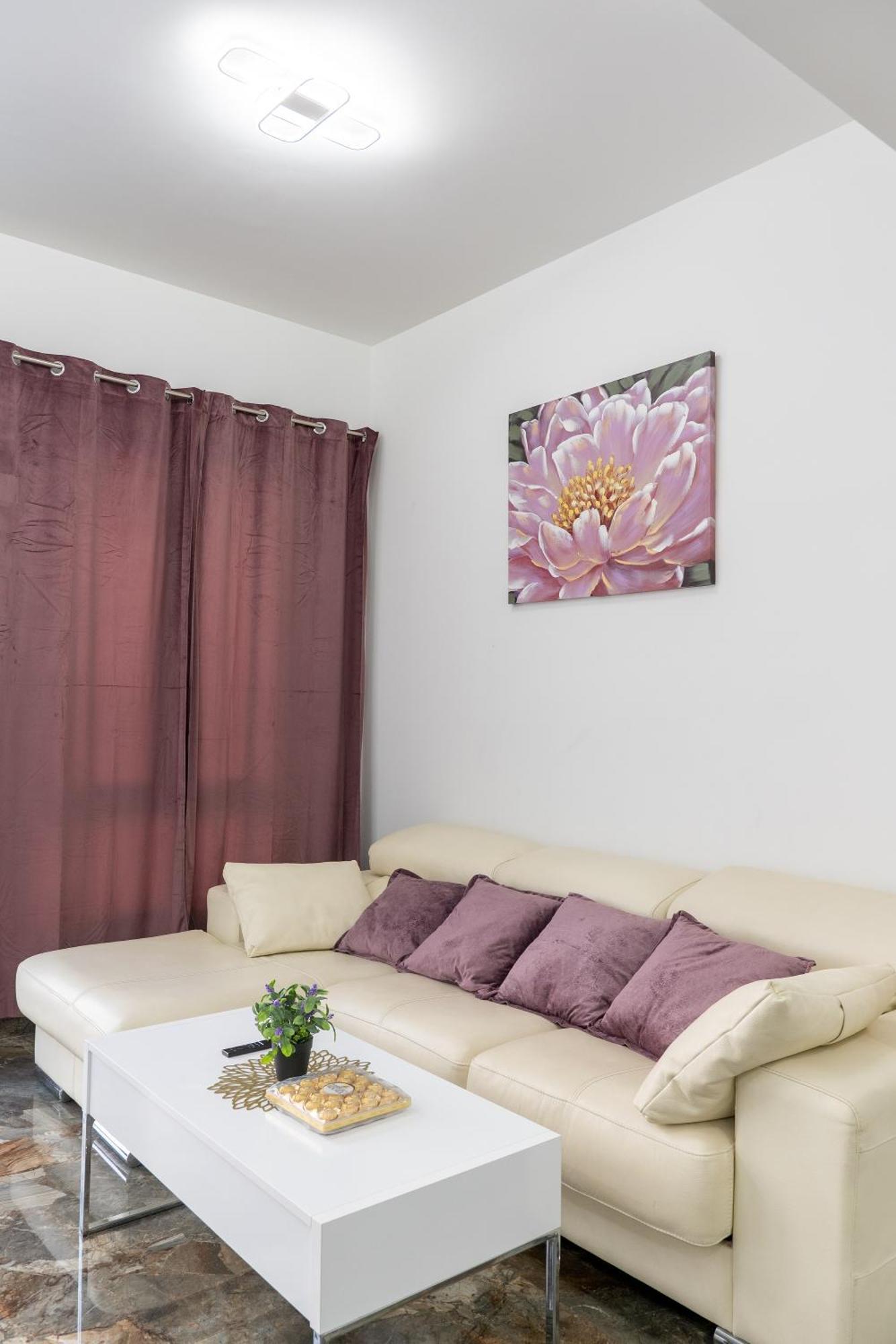 Apartamento Turistico Lux Center Valencia Exterior photo