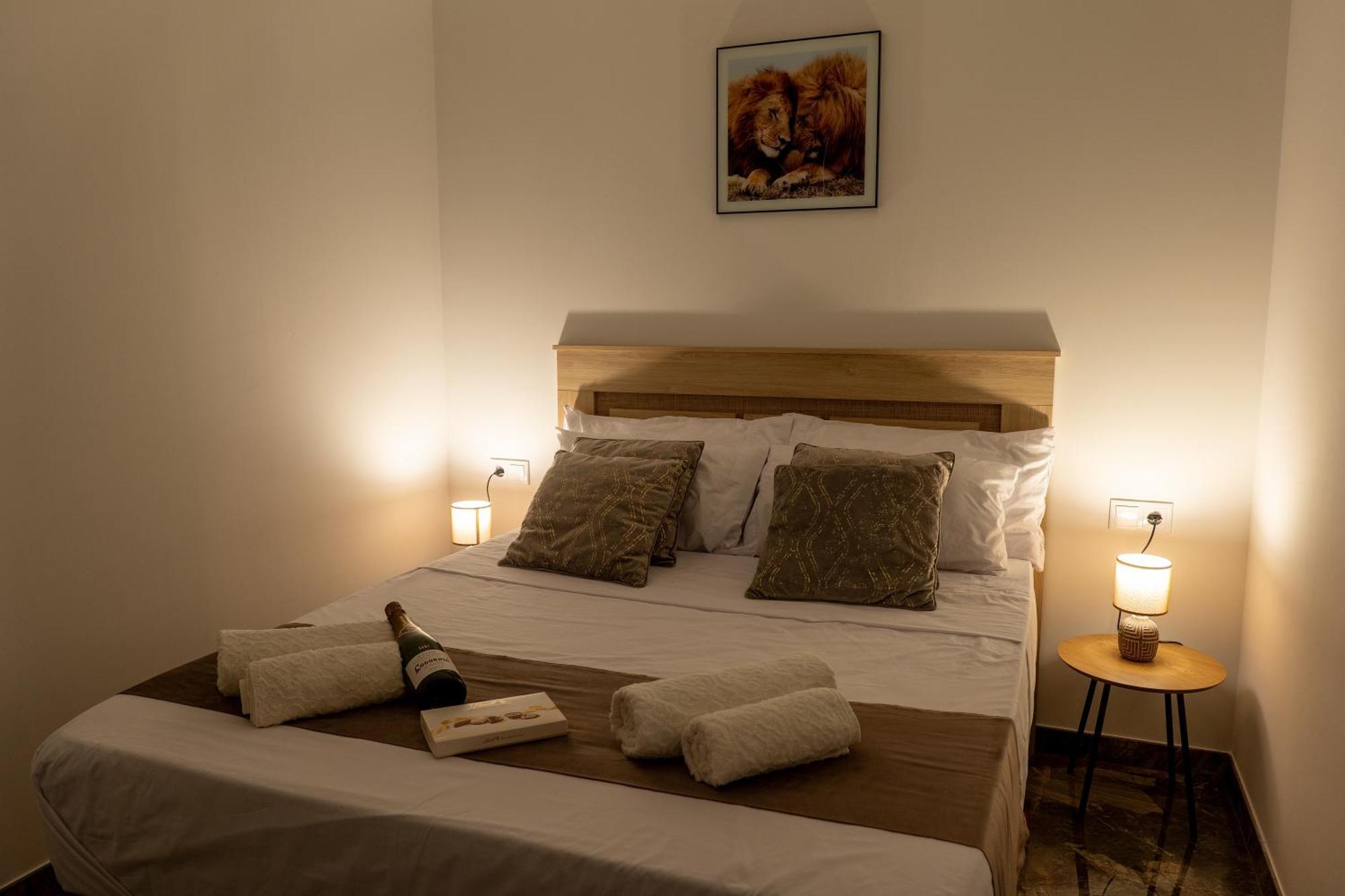 Apartamento Turistico Lux Center Valencia Exterior photo